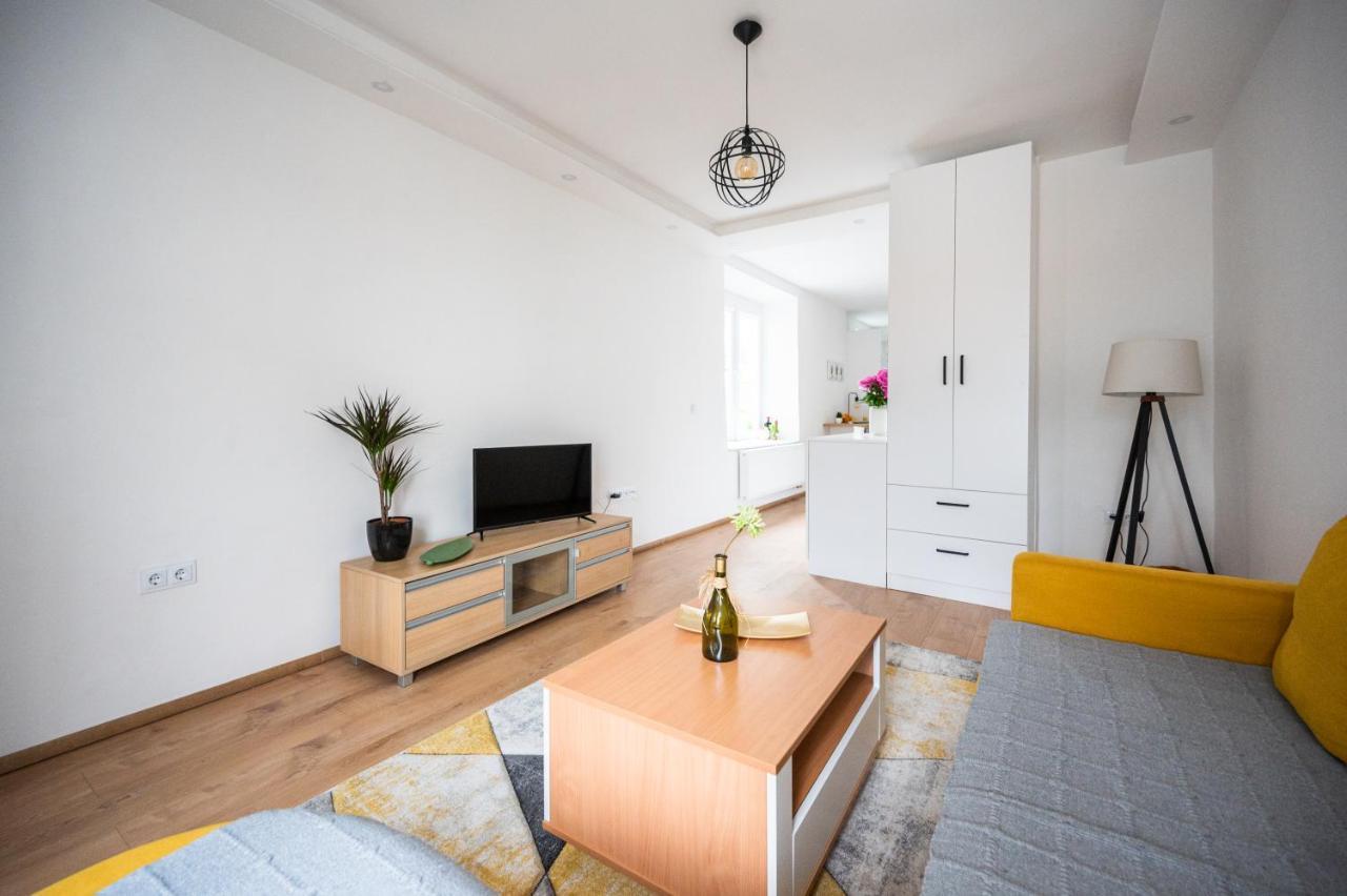 Modern Studio Apartment In The Old Town Sarajewo Zewnętrze zdjęcie