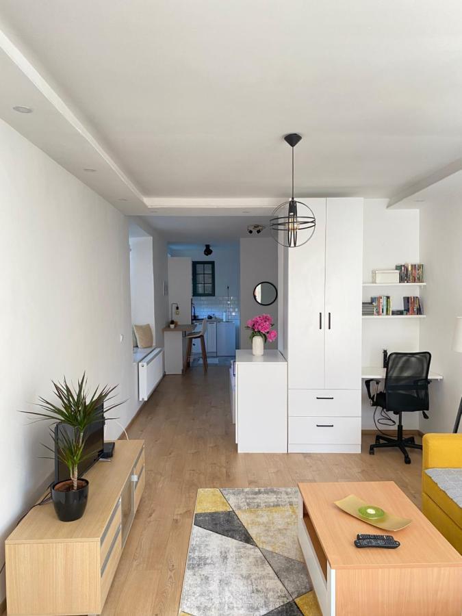 Modern Studio Apartment In The Old Town Sarajewo Zewnętrze zdjęcie