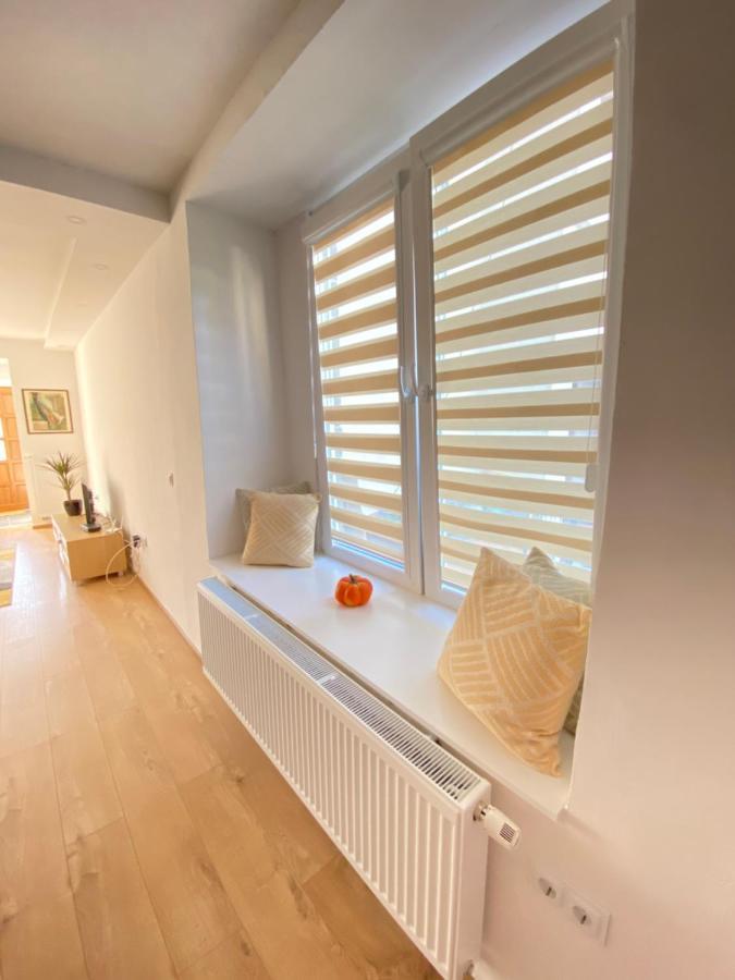 Modern Studio Apartment In The Old Town Sarajewo Zewnętrze zdjęcie