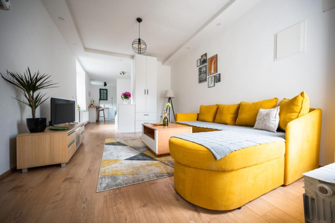Modern Studio Apartment In The Old Town Sarajewo Zewnętrze zdjęcie
